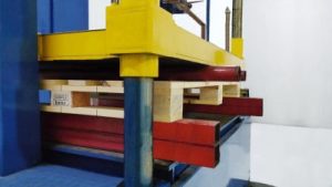 loading test pallet kayu